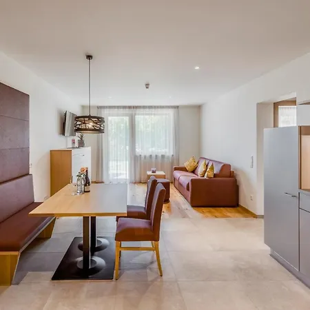 Aparthotel Margun - & Panoramarooms